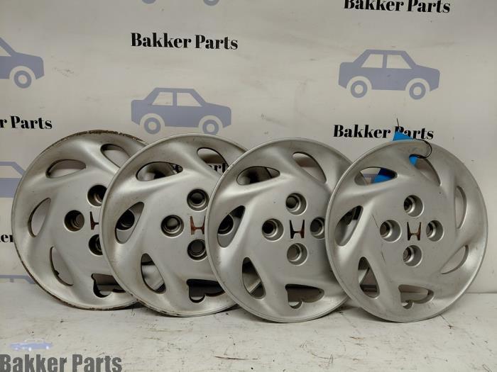 Ensemble enjoliveur d'un Honda Civic, Autos : Pièces & Accessoires, Pneus & Jantes, Véhicule de tourisme, Utilisé, 3 mois de garantie