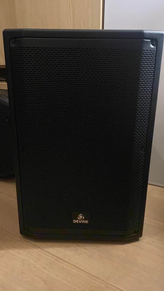 2 STUKS Devine Artis 15A mkII actieve speakers, Overige typen, Zo goed als nieuw, 120 watt of meer, Ophalen