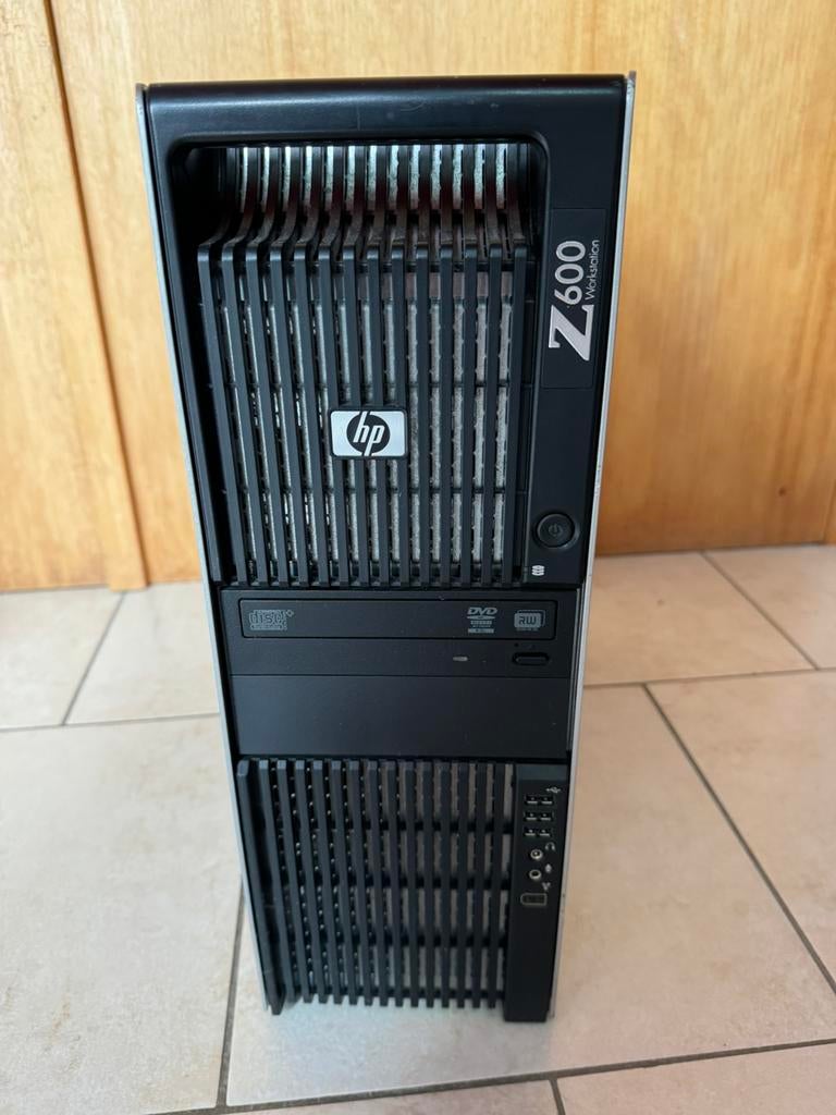 Server HP Z600 workstation, Informatique & Logiciels, Ordinateurs de bureau, Enlèvement, Comme neuf