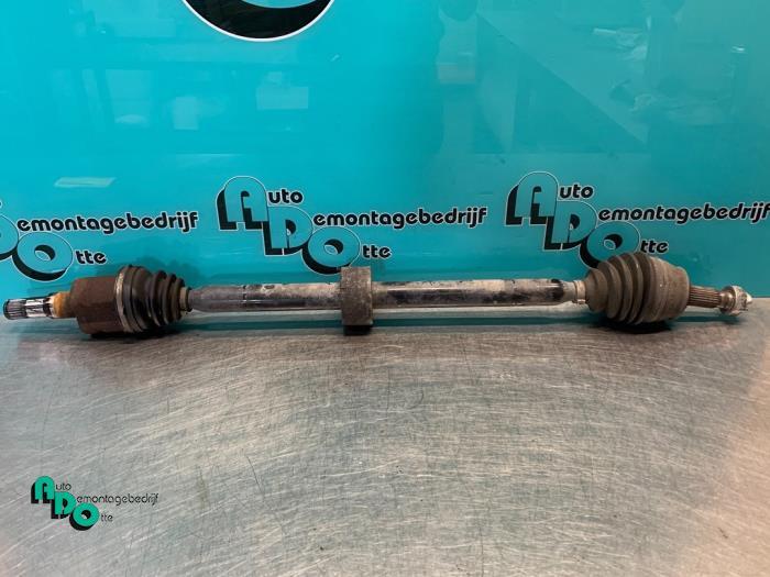Arbre de transmission avant droit d'un Opel Corsa (Corsa D 0, Autos : Pièces & Accessoires, Freins & Transmission, Opel, Utilisé
