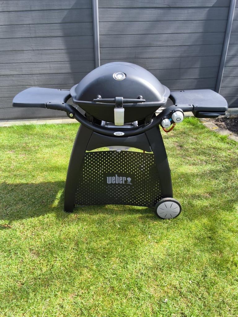Barbecue à gaz WEBER Q3200, Jardin & Terrasse, Enlèvement