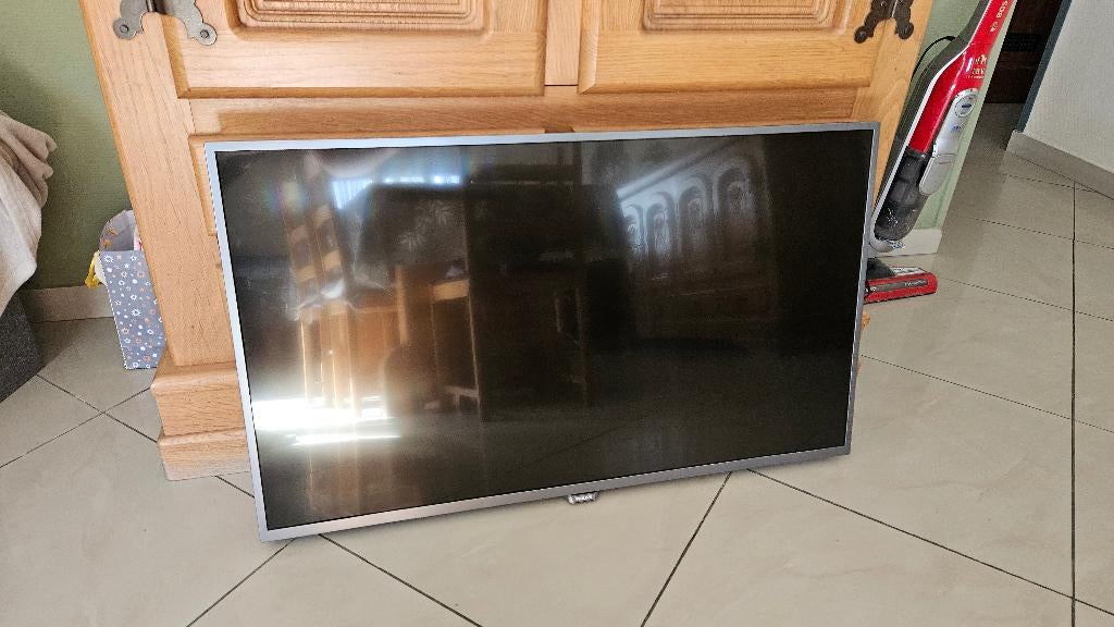 Télévision Philips 43" 4K Ultra HD – à réparer ou pour pièce, Philips, LED, Enlèvement, Ne fonctionne pas