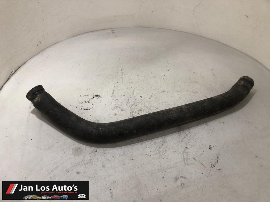 Audi 80 B2 Radiateurslang 811 121 101 f, Gebruikt, -, -, -