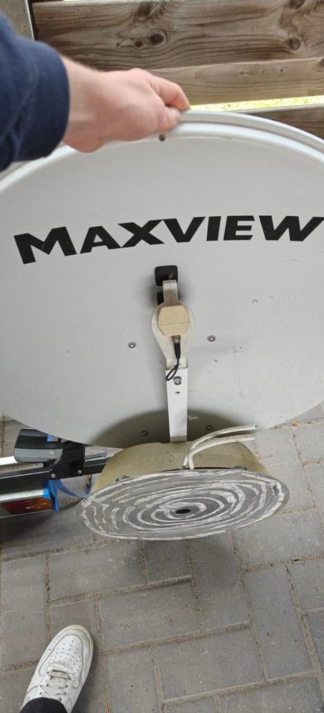 Maxview sateliet schotel  met media/tv voor camper/carava, Caravans en Kamperen, Mobilhome-accessoires, Ophalen