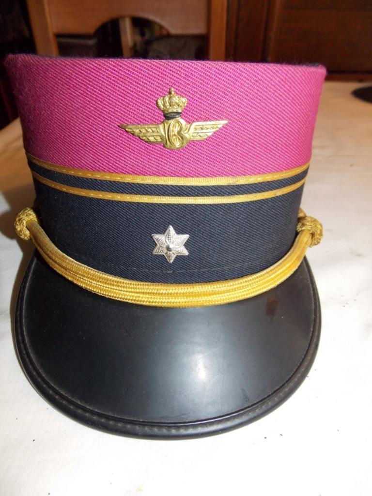 Kepi Belge Sous-chef de gare 1 classe, Collections, Trains & Trams, Enlèvement ou Envoi, Comme neuf, Train, Autres types