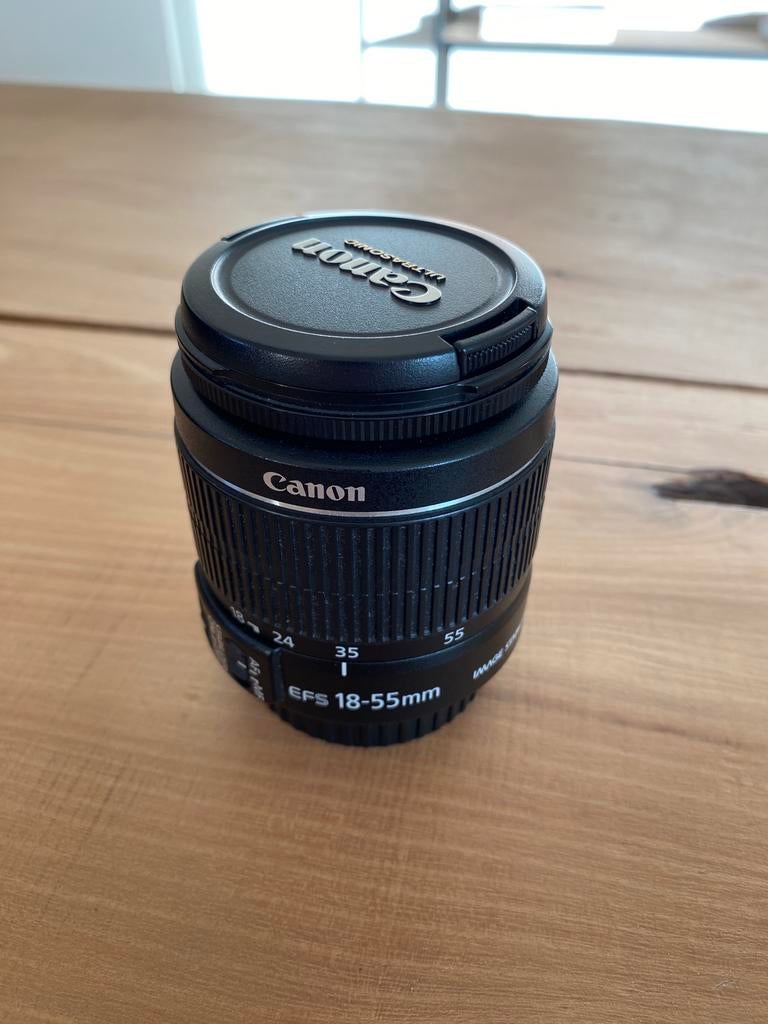 Canon EF-S 18-55mm f/3.5-5.6 IS II, Audio, Tv en Foto, Foto | Lenzen en Objectieven, Ophalen, Zo goed als nieuw, Standaardlens