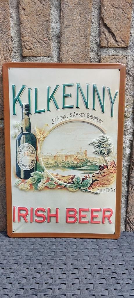 Panneau d'affichage Kilkenny, Collections, Marques de bière, Enlèvement ou Envoi, Comme neuf, Panneau, Plaque ou Plaquette publicitaire
