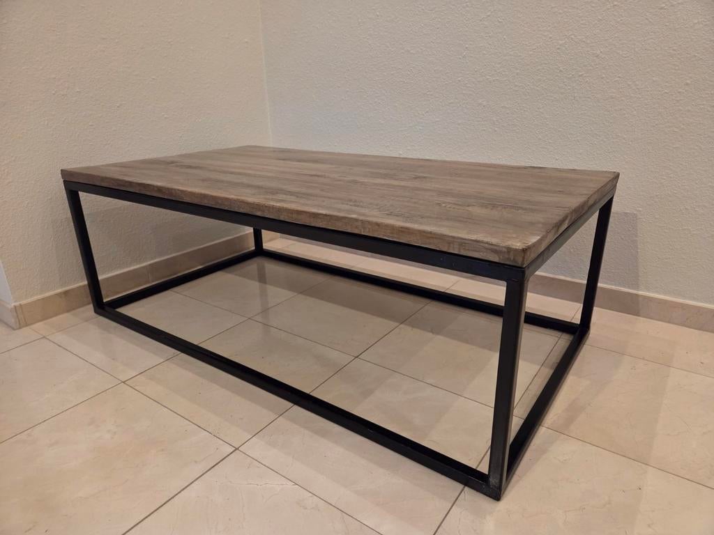 Industrieel salontafel – Maison du Monde – 130x70x45cm, Huis en Inrichting, Tafels | Salontafels, Ophalen, Zo goed als nieuw