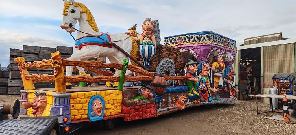 Carnavalswagen te huur of te koop, Hobby en Vrije tijd, Ophalen