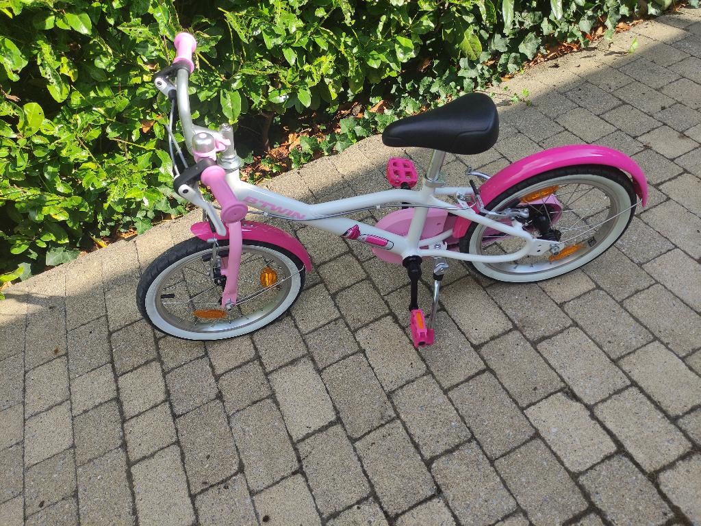 Meisjes Fiets, Ophalen, Zo goed als nieuw, 14 inch of minder, B'twin