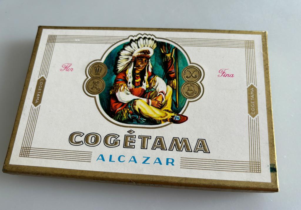 COGETAMA ALCAZAR boîte carton FLOR FINA 10 cigars, Collections, Envoi