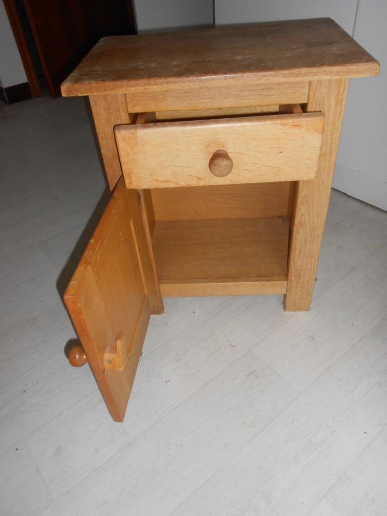 houten nachtkastje, Ophalen