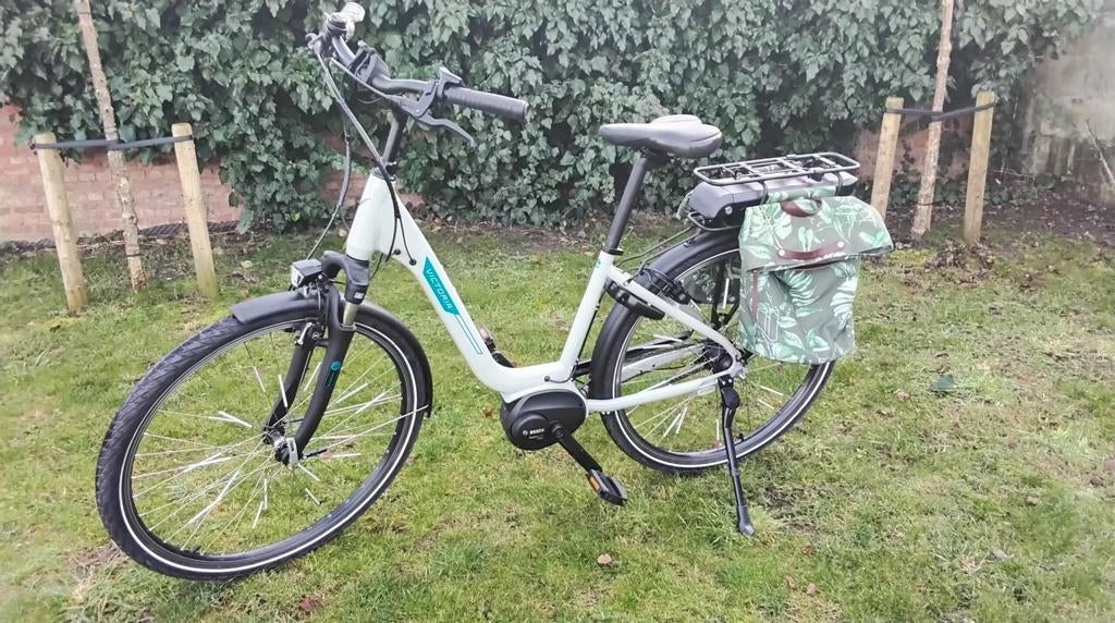 E trekking victoria 5.9, Autres marques, 47 à 51 cm, 50 km par batterie ou plus, Comme neuf