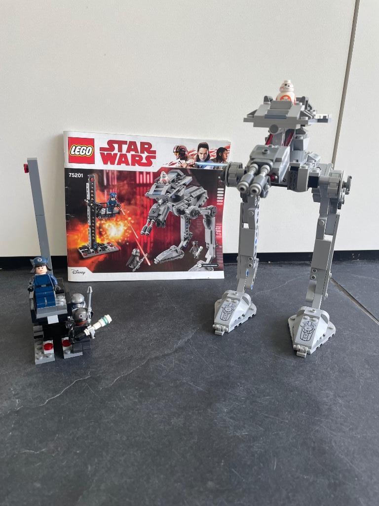 Lego Star Wars 75201, Ophalen, Zo goed als nieuw, Actiefiguurtje
