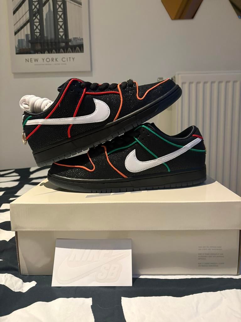 Nike Sb Dunk Low “Bronx Girls Skate”, Neuf, Enlèvement ou Envoi, Baskets, Noir