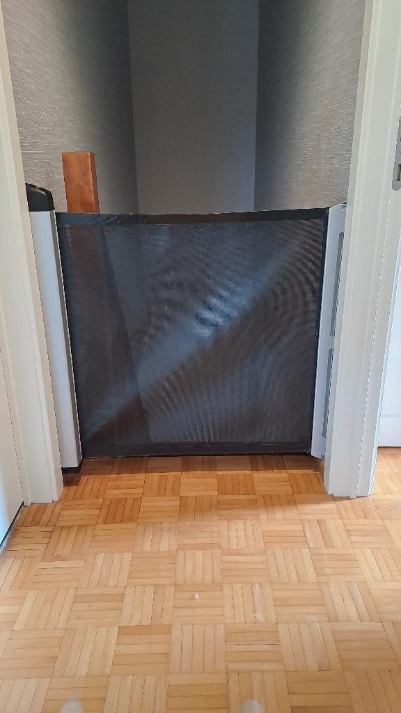 kiddyguard laval avant, Enfants & Bébés, Barrière rétractable, Enlèvement, Utilisé, 115 cm ou plus