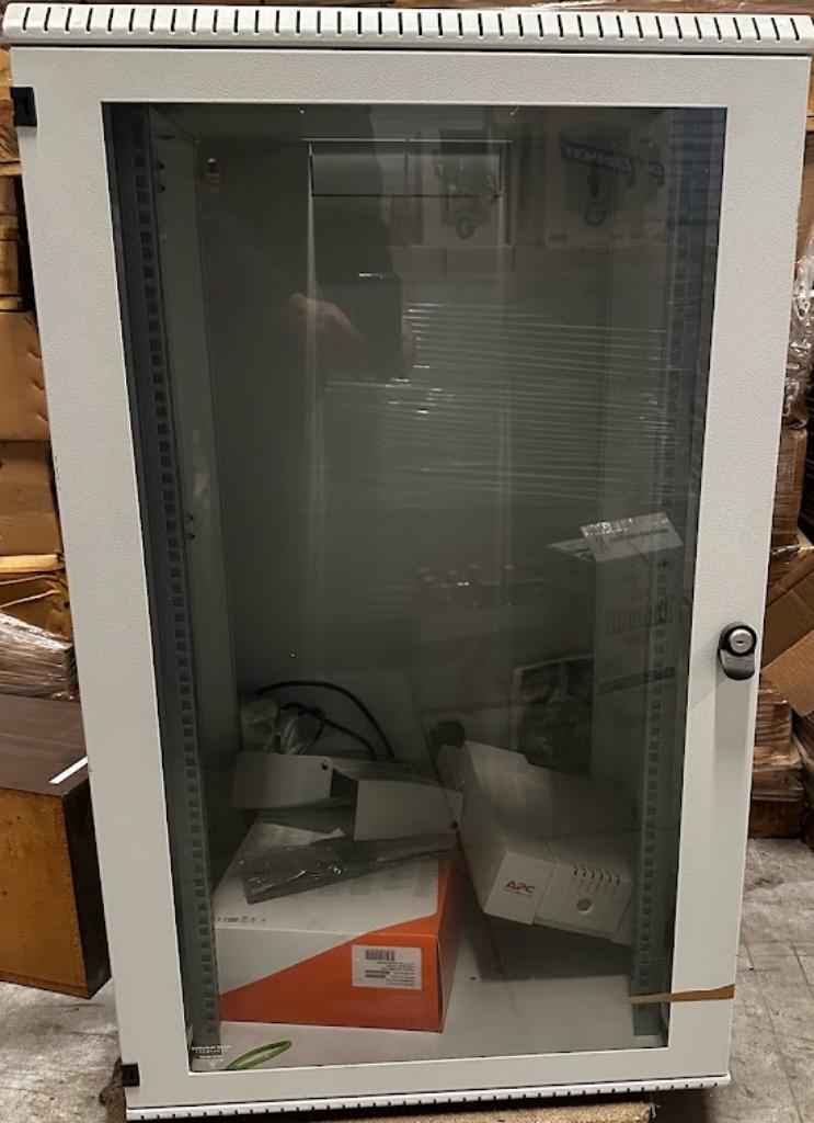 19" computer rack, Computers en Software, Serverkasten, Ophalen of Verzenden, Nieuw, Glas, Plaatstaal