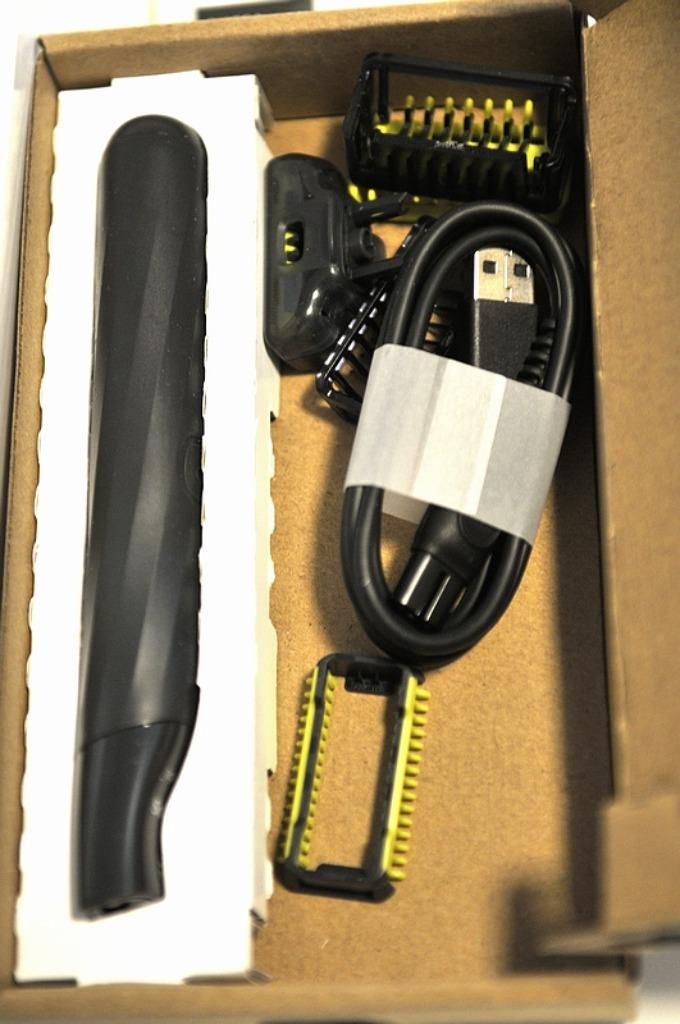 Philips OneBlade, nieuw., Handtassen en Accessoires, Ophalen of Verzenden, Nieuw, Tondeuse