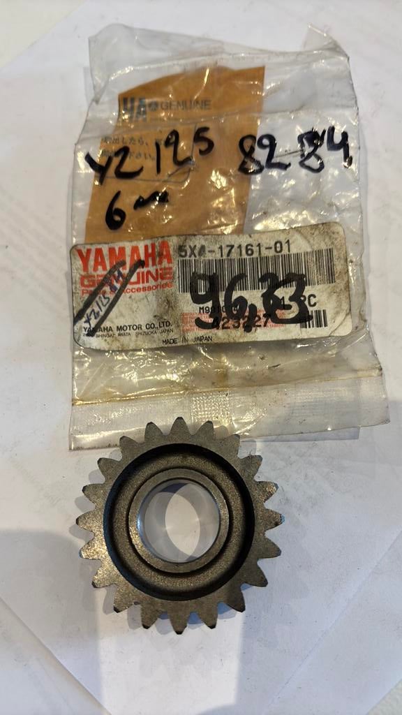 5X4-17161-01 Pignon YZ125, Motos, Enlèvement ou Envoi, Neuf