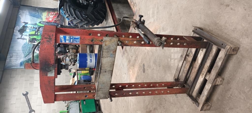 werkplaats pers 10 ton, Enlèvement, Utilisé