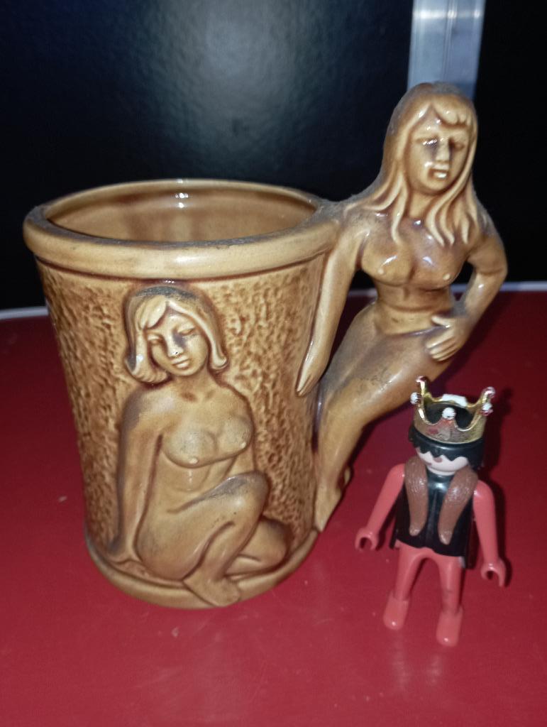 521) Het enige beter dan 1 naakte vrouw..., Antiquités & Art, Curiosités & Brocante, Enlèvement ou Envoi