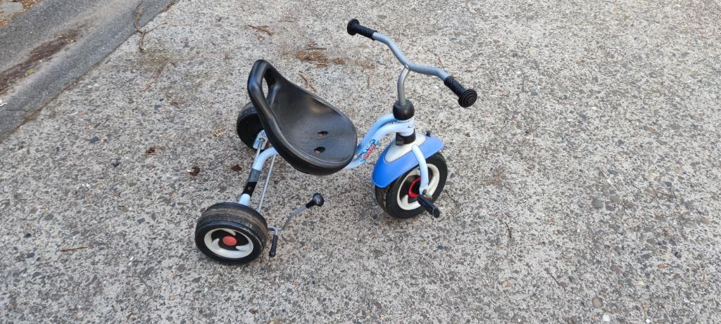 Puky driewieler 1ste fietsje PUKY blauw trapfietsje driewiel, Fietsen en Brommers, Ophalen of Verzenden, Gebruikt, Puky