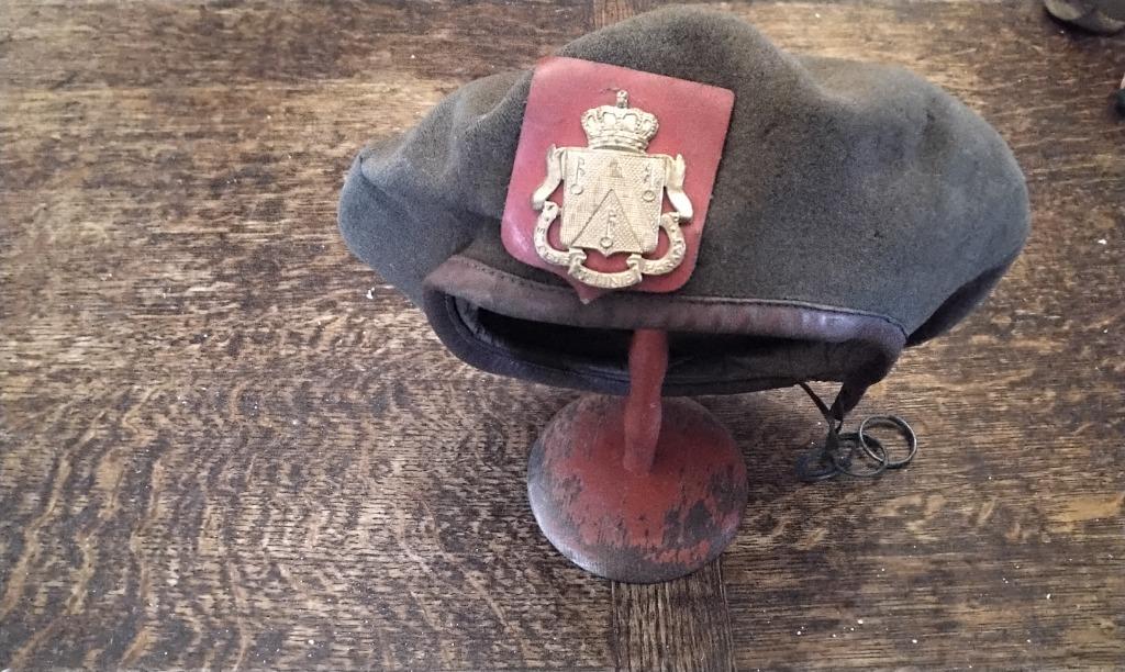 BARET VOOR DE STAD VAN STEEDS, Ophalen of Verzenden, Luchtmacht, Helm of Baret