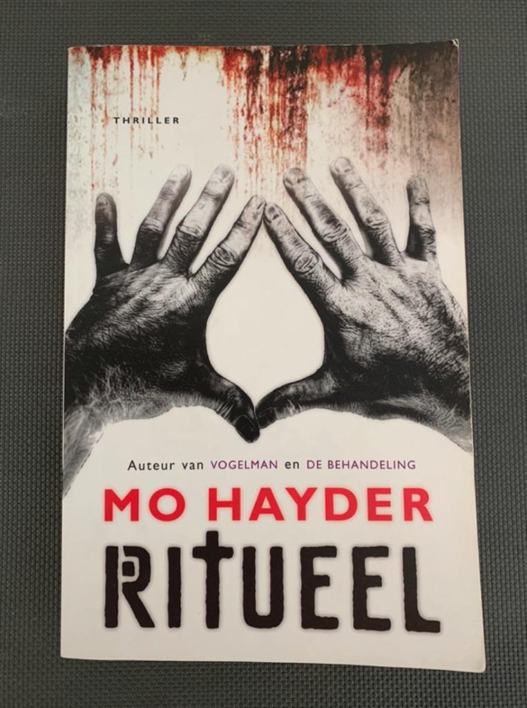 Ritueel, Mo Hayder, in nieuwe staat, Boeken, Ophalen of Verzenden, Zo goed als nieuw