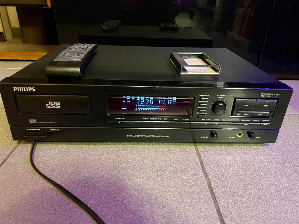 Philips DCC 600 , Audio, Tv en Foto, Ophalen of Verzenden, Enkel, Philips, Tiptoetsen