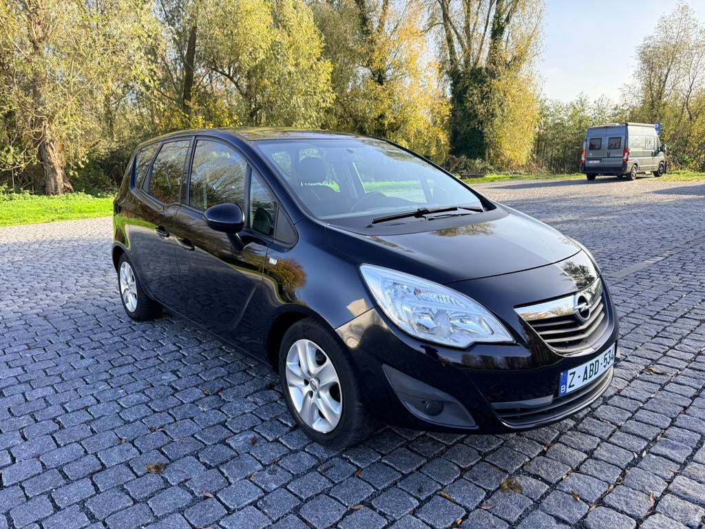 OPEL MERIVA 2011 1.4i AIRCO 180.000KM!, Auto's, Monovolume, Zwart, Handgeschakeld, Particulier