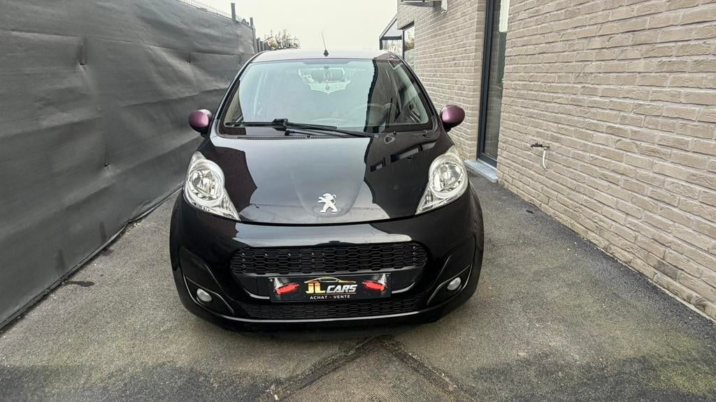 Peugeot 107 essence 139.000km airco 12 mois de garantie, Auto's, Peugeot, Euro 5, Zwart, Bedrijf, 5 deurs
