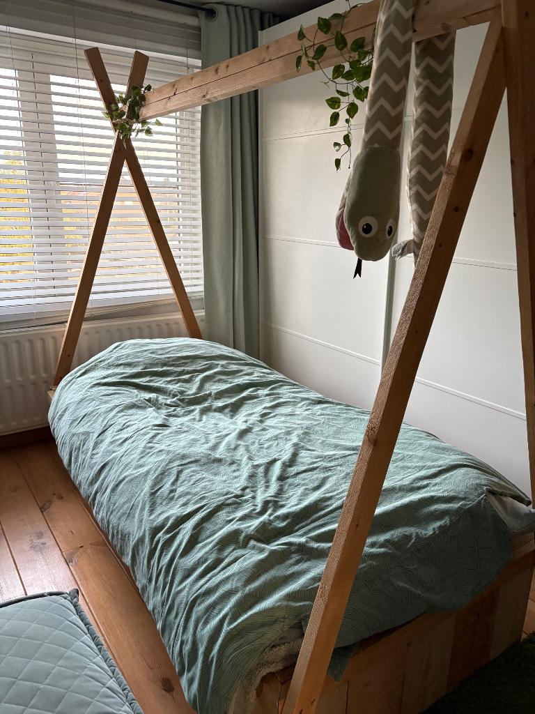 Steigerhouten tipi bed, Ophalen, Lattenbodem, Minder dan 140 cm, 100 cm of meer