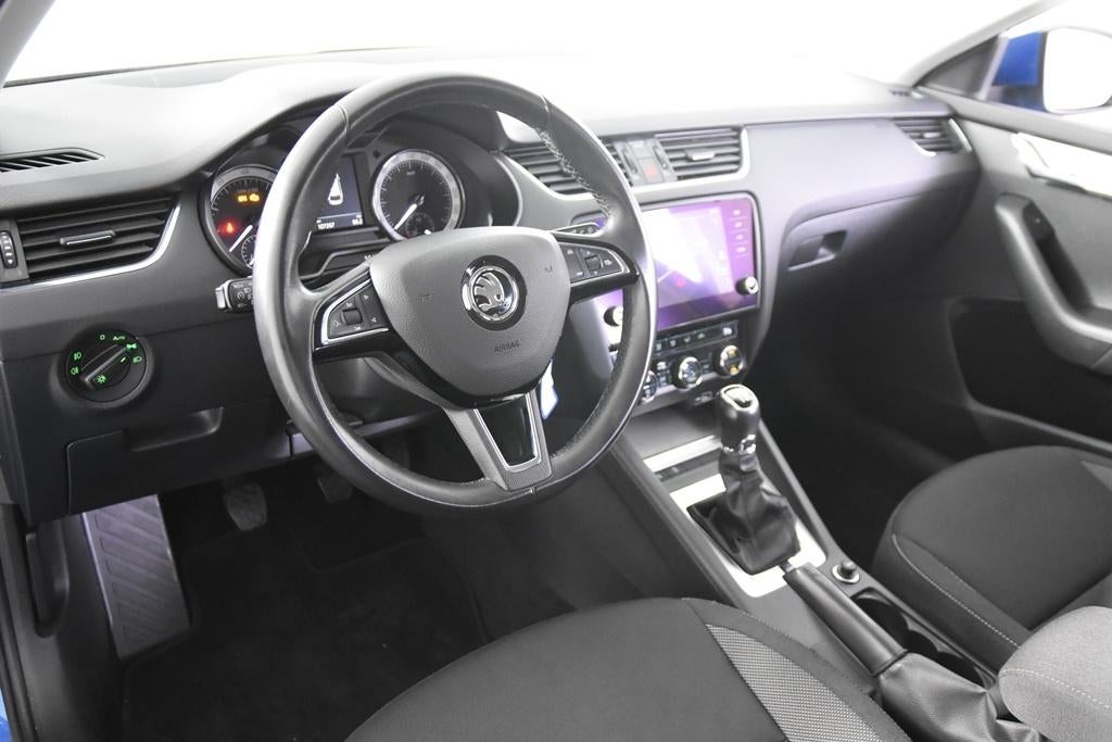 Skoda Octavia Combi *1ste Eigenaar*Navigatie*PDC*Trekhaak*, Autos, Skoda, Achat, Euro 6, Entreprise, Boîte manuelle