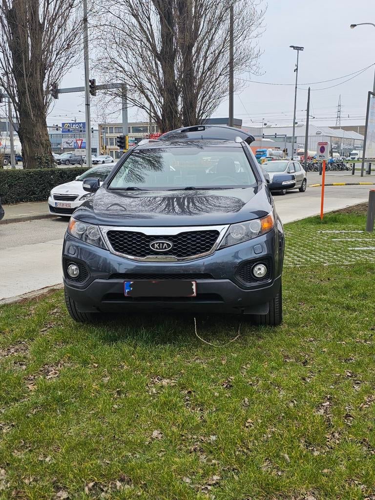 Kia Sorento 2012 met 127762km op de teller in prima staat., Auto's, Automaat, Euro 5, Parkeersensor, Zwart