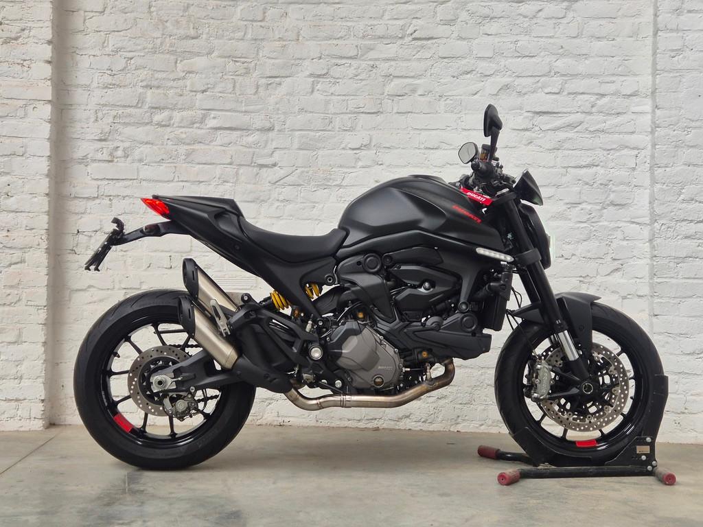 DUCATI MONSTER PLUS monster+ 950 @motomobilia!, 2 cilinders, Motorrijbewijs A, Bedrijf, 939 cc