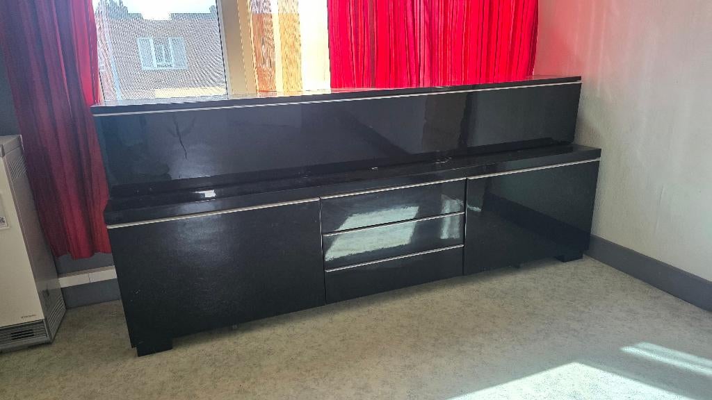 GRATIS tv meubel op te halen in Nazareth, Huis en Inrichting, Ophalen