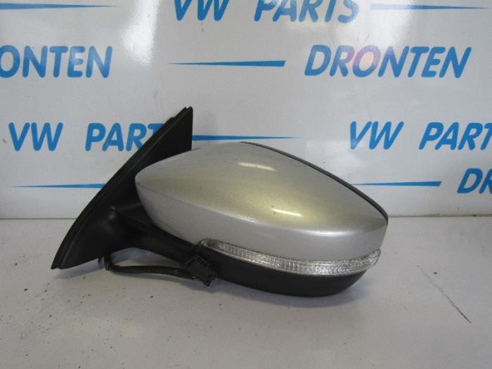 Rétroviseur extérieur gauche d'un Volkswagen Jetta, Autos : Pièces & Accessoires, Volkswagen, -, 3 mois de garantie, Utilisé