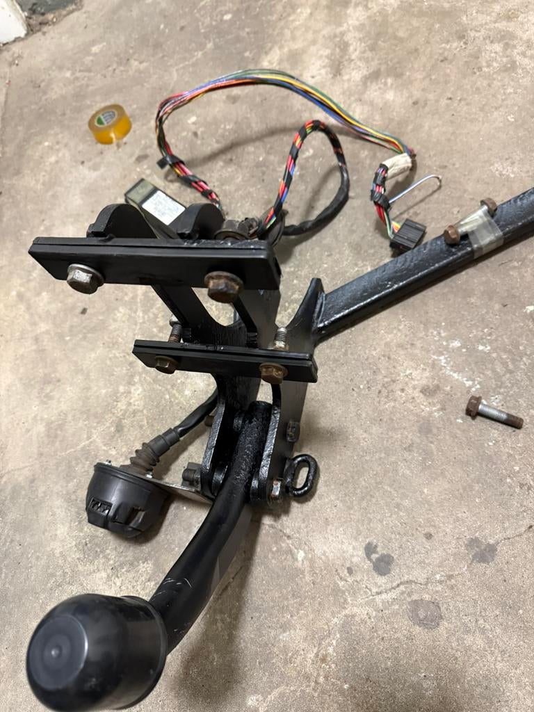 Trekhaak Saab 9-3 Estate compleet, Auto-onderdelen, Trekhaken, Ophalen