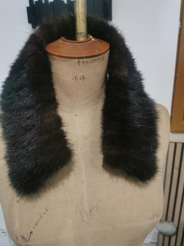 Cape en fourrure de vison véritable pour poupée mannequin, Laine rouge noir marron - France