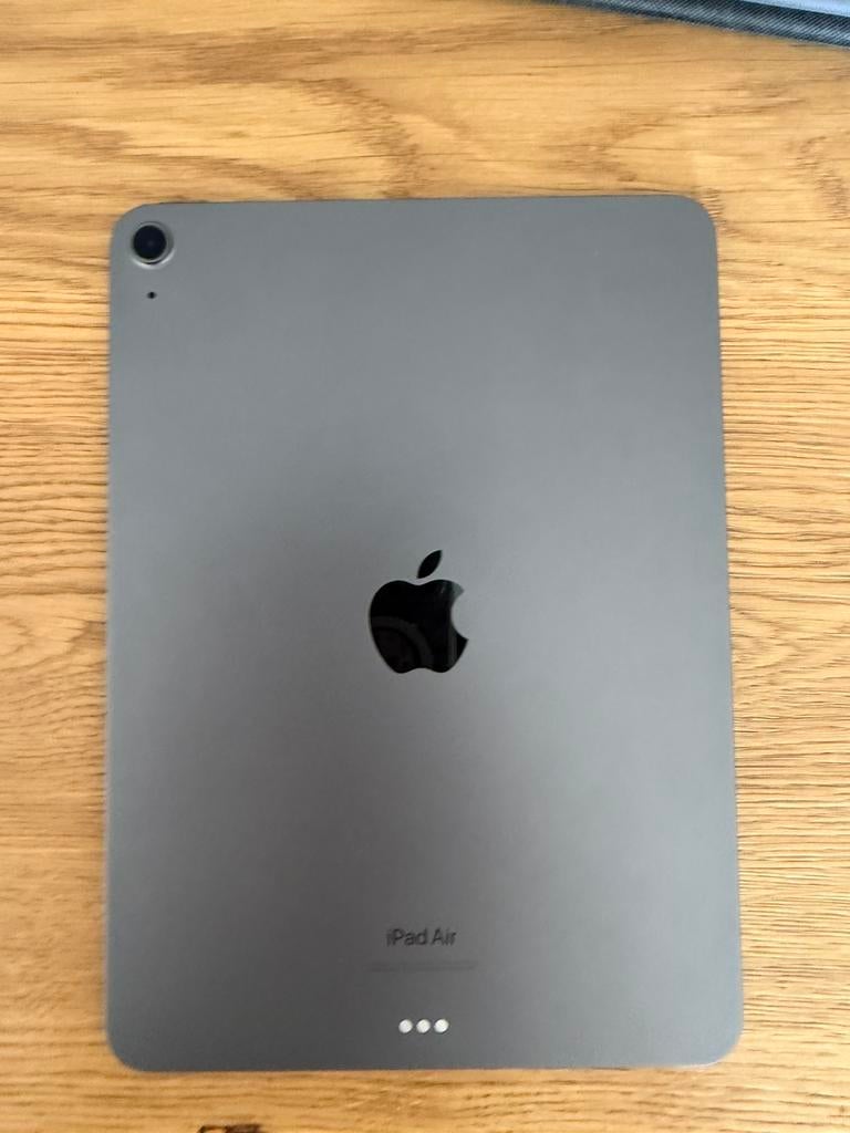 Apple iPad Air 5th gen, Informatique & Logiciels, Apple iPad Tablettes, Enlèvement ou Envoi, Comme neuf, Apple iPad