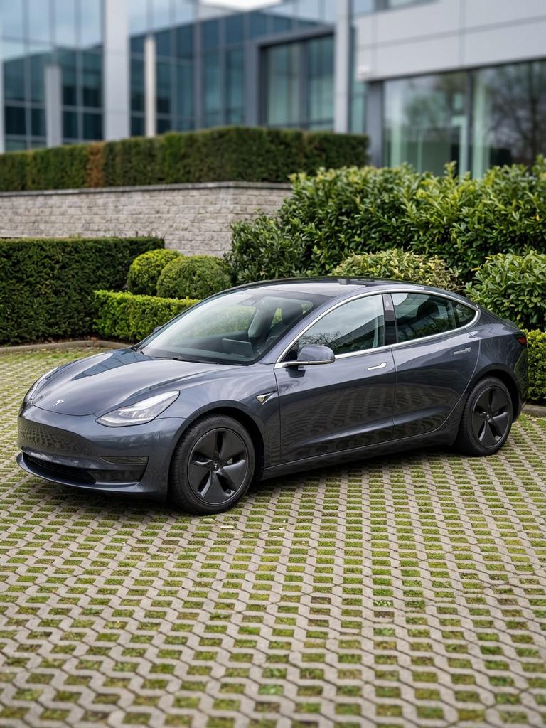 Tesla Model 3 met dubbele motoren en 4x4 met groot bereik, Auto's, Automaat, Overige kleuren, Elektrisch, Particulier