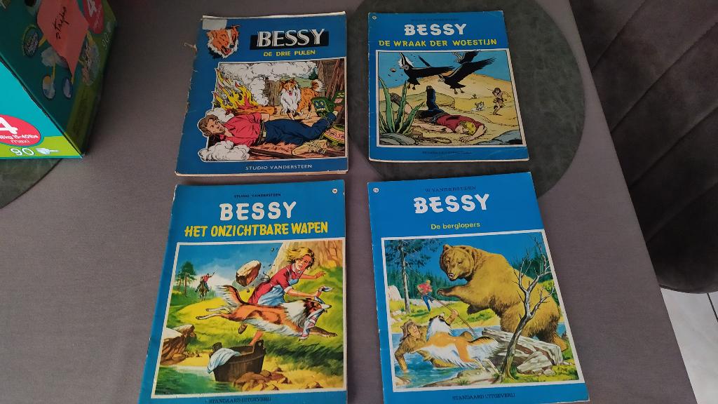 Bessy 4 strips, Ophalen