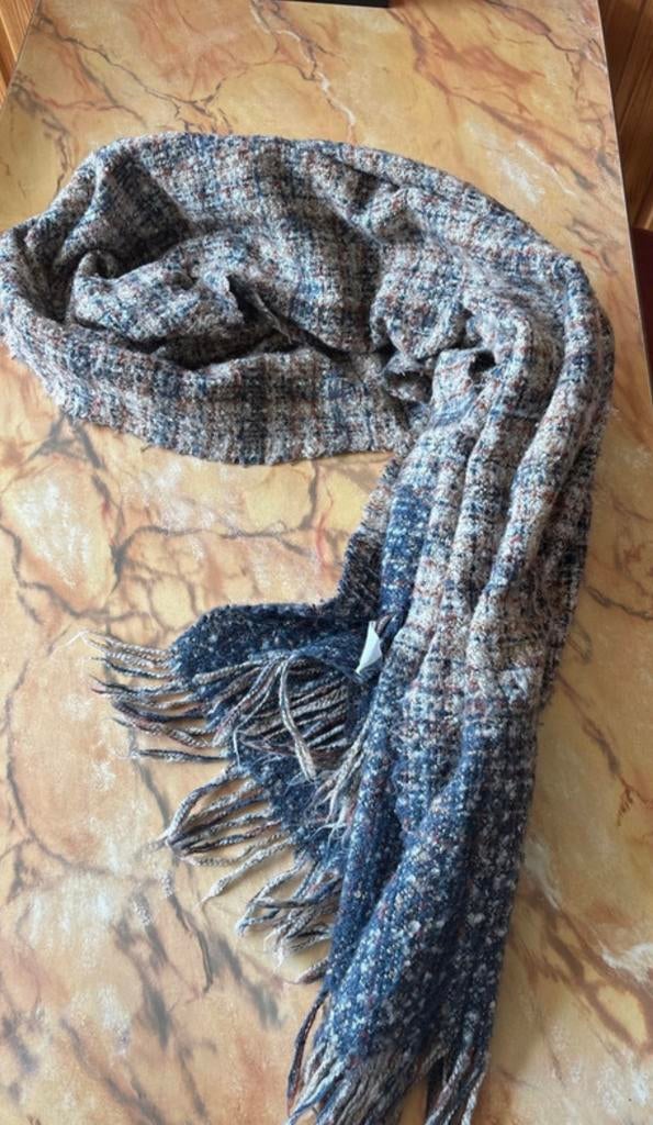 8 verschillende dames sjaals samen te koop, Kleding | Dames, Ophalen of Verzenden, Gedragen, Sjaal