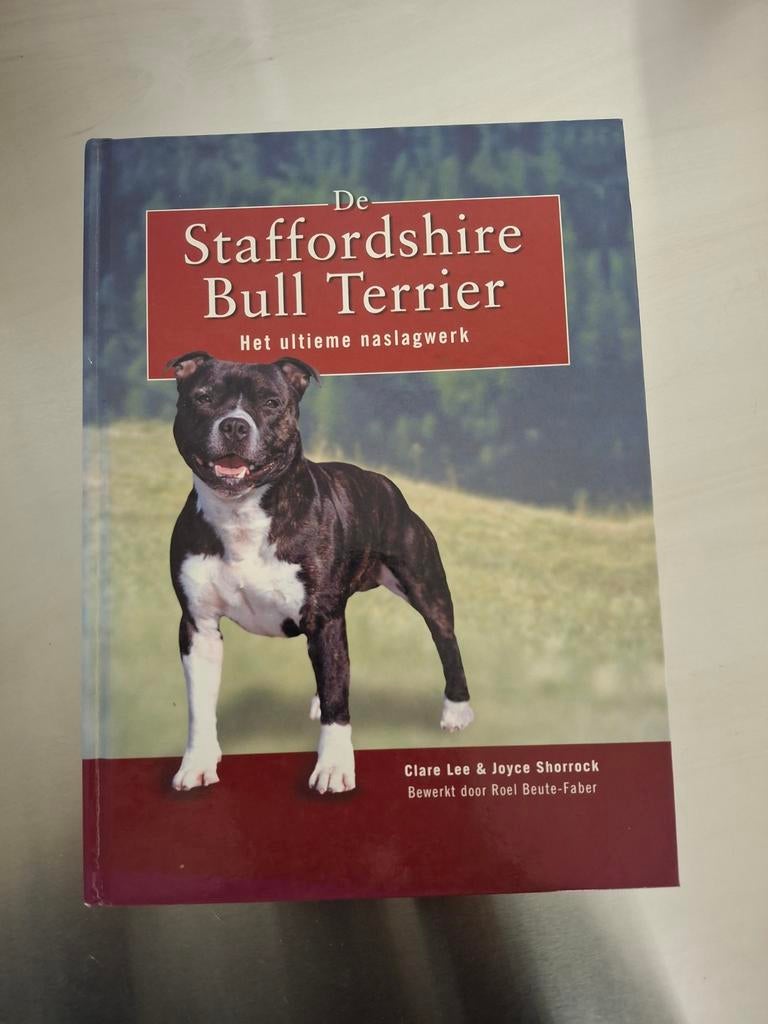 De Staffordshire Bull Terrier, Enlèvement