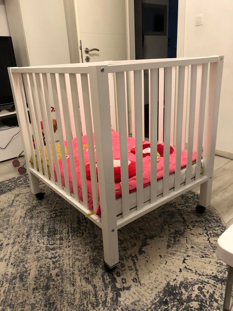 Lit parc bébé, Enlèvement, Utilisé, Carré