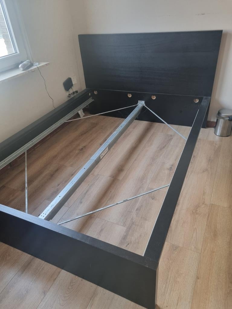 Malm 140x200 bed, Ophalen, Gebruikt, Zwart, Tweepersoons