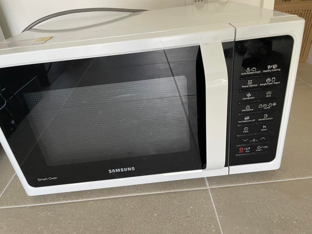 Samsung Smart Oven, Elektronische apparatuur, Microgolfovens, Ophalen, Zo goed als nieuw, Draaiplateau, Vrijstaand