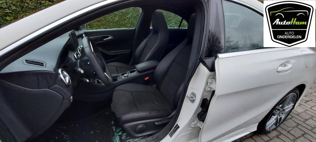 CEINTURE DE SECURITE AVANT DROIT Mercedes-Benz CLA (117.3), Utilisé, Mercedes-Benz