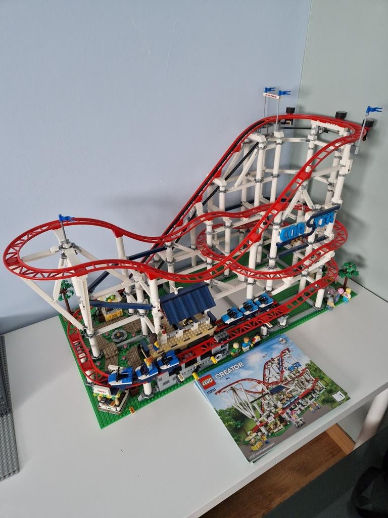 Lego Creator Expert Coaster 10261, Enlèvement