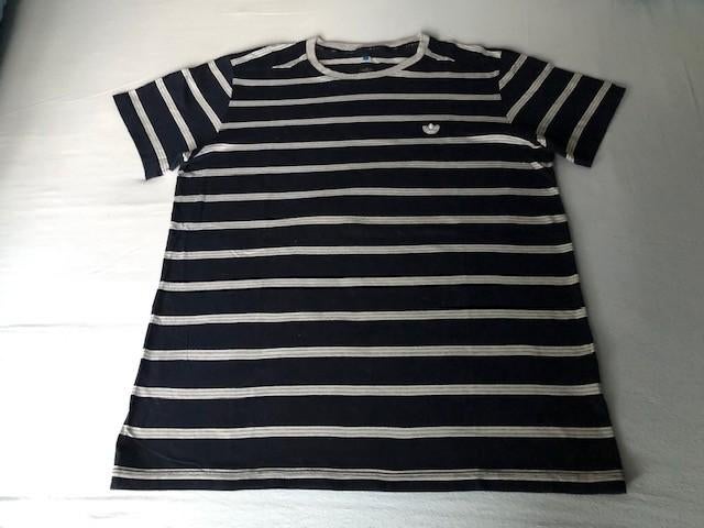 Gestreepte T-shirt Adidas, Maat 48/50 (M), Zwart, Ophalen of Verzenden, Zo goed als nieuw